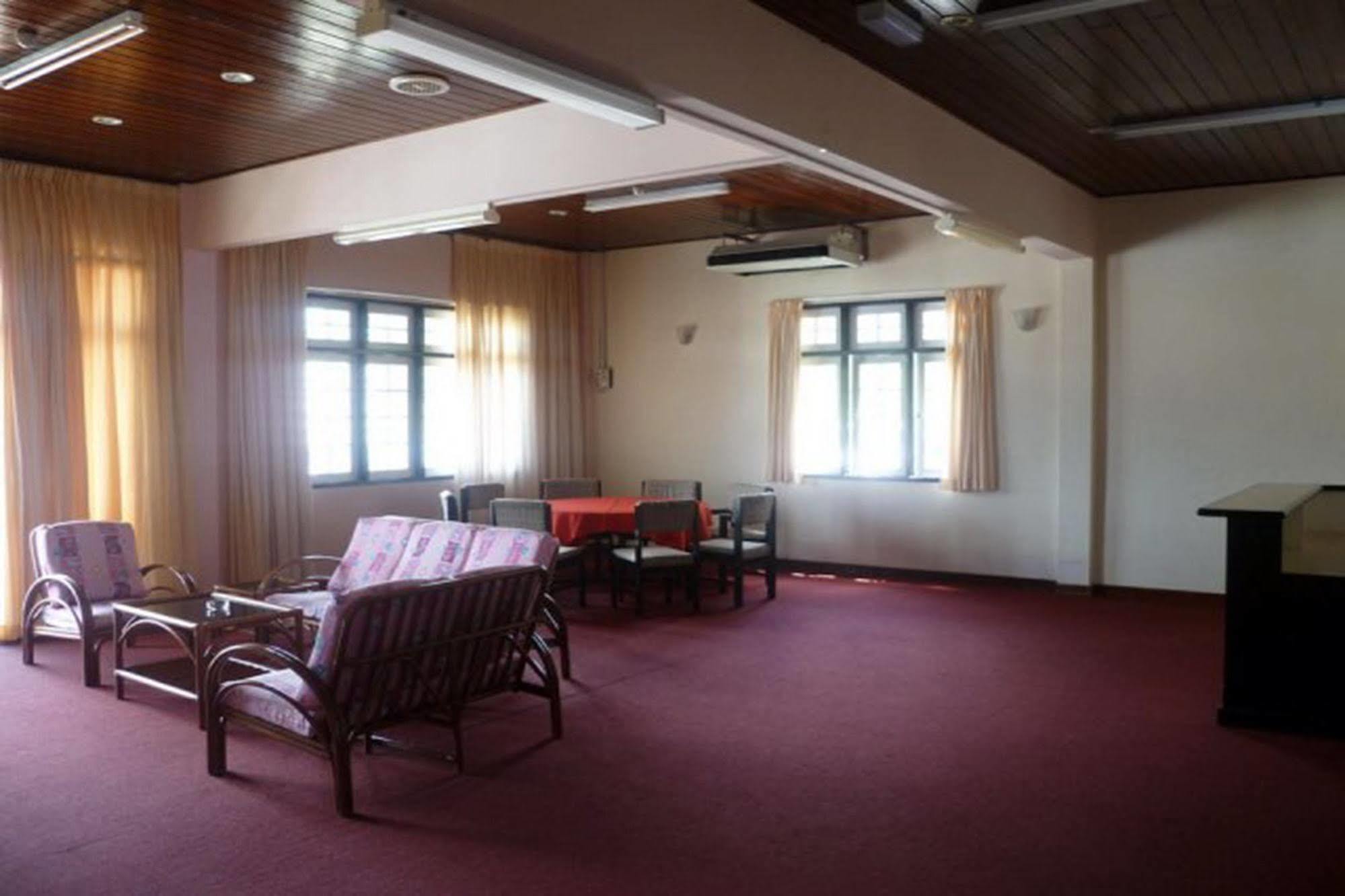 Country Lodge Resort Brinchang Exterior photo